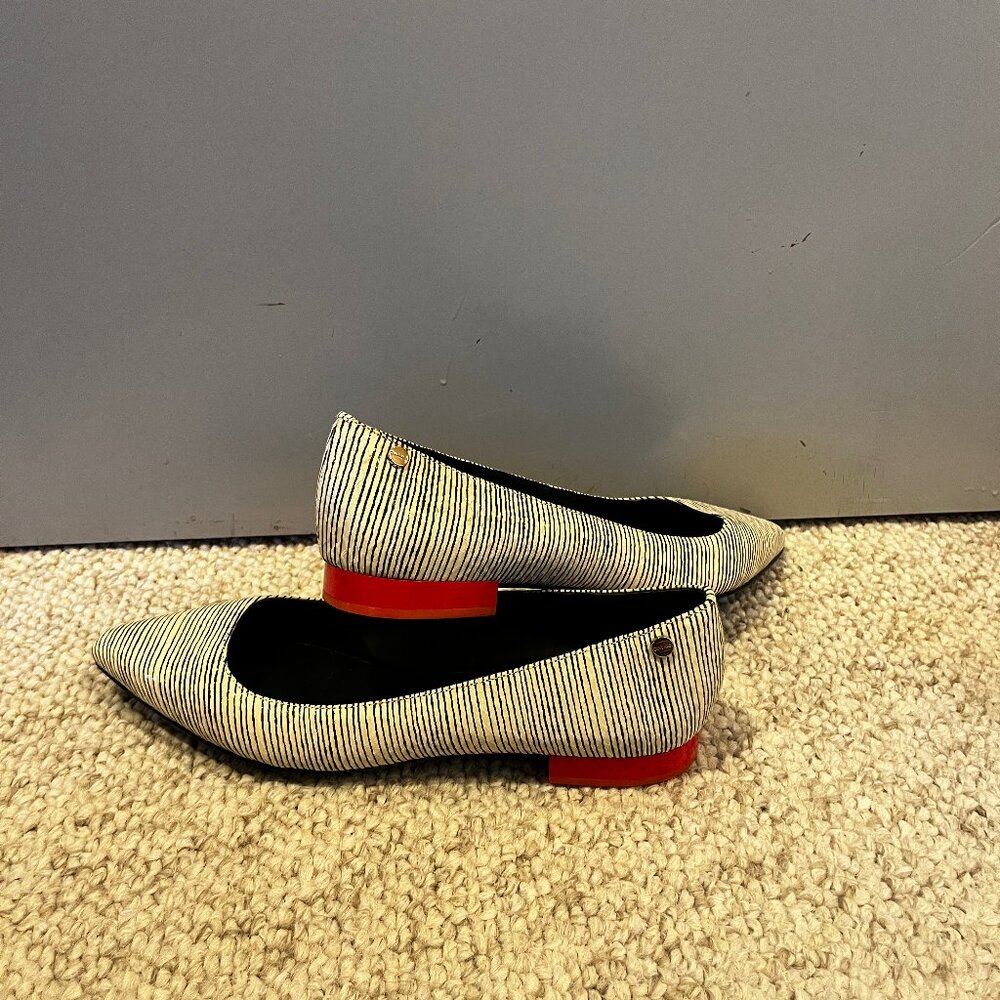 Never Worn Calvin Klein Ellasandra Black White stripes Snakeskin Leather Flats